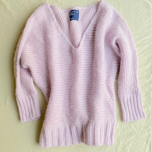 Lilac purple fluffy knit sweater - Picture 2 of 2